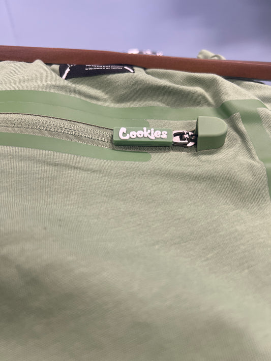 Cookies green shorts