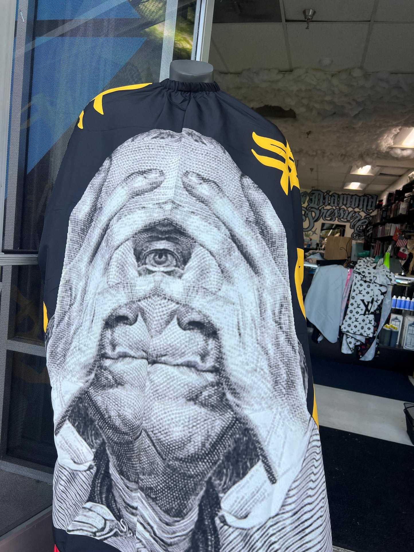 Barber Designer Capes