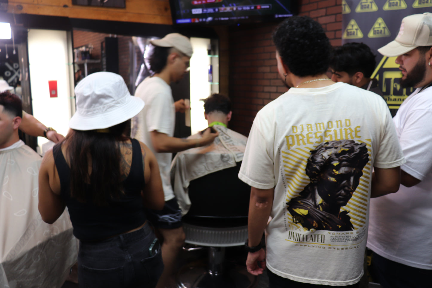 Diamond Pressure Cream Statue T Shirt